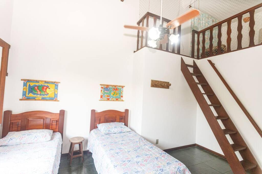Casa Em Condominio Com Cozinha Completa E Area Gourmet Búzios