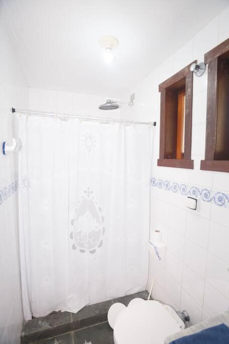 Casa Em Condominio Com Cozinha Completa E Area Gourmet Búzios