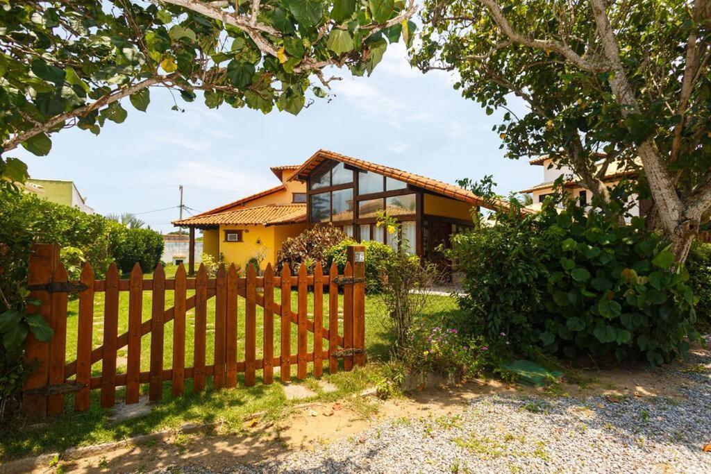 Casa de férias Casa Em Condominio Com Cozinha Completa E Area Gourmet Búzios