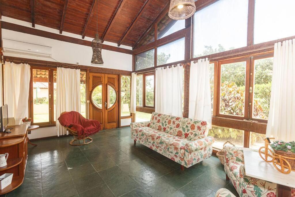 Casa Em Condominio Com Cozinha Completa E Area Gourmet Búzios
